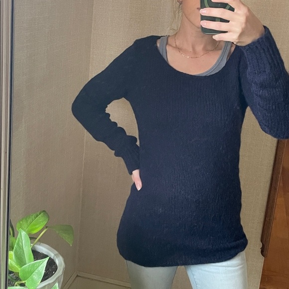 Brandy Melville Wool Mohair Crew Neck Sweater - Picture 9 of 11